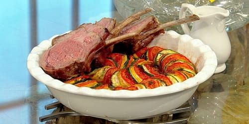 Roast-rack-of-lamb-with-courgettes-and-tomatoes.jpg