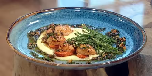 Roasted-scallops-samphire-and-olive-oil-mash-with-hazelnut-brown-butter.avif