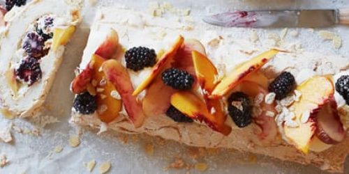 Rolled-pavlova-with-peaches-and-blackberries.jpg