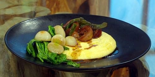 Sauteed-lambs-kidneys-with-wet-polenta-and-baby-turnips.jpg