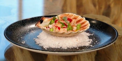 Scallop-ceviche-with-peas-radishes-and-smoked-roe.jpg