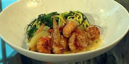 Scallops-with-lemon-sauce-and-prawn-linguine.jpg