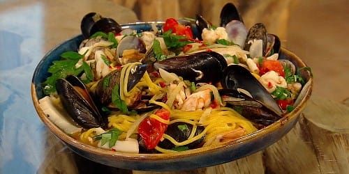 Seafood-linguine.jpg