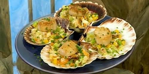 Seared-scallop-succotash.jpg