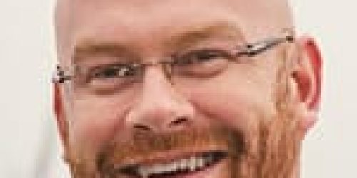 Simon-Hulstone.jpg