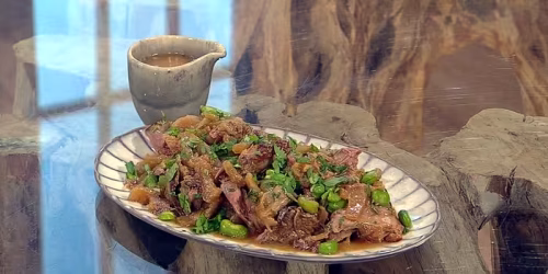 Slow-cooked-lamb-with-shallots-fennel-and-broad-beans.avif