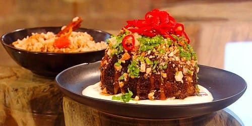 Spiced-whole-cauliflower-with-pilaf.jpg