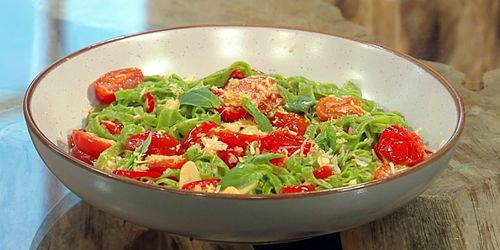Spinach-tagliolini-with-crab-1.jpg
