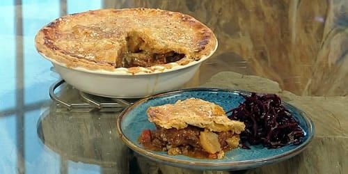 Steak-and-Stilton-pie-with-pickled-red-cabbage.jpg