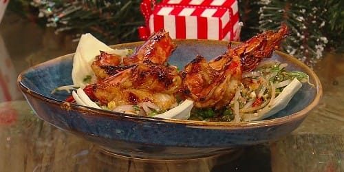Sticky-prawn-and-cashew-salad.jpg