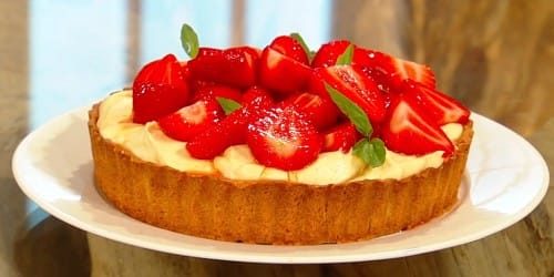 Strawberry-custard-tart.jpg