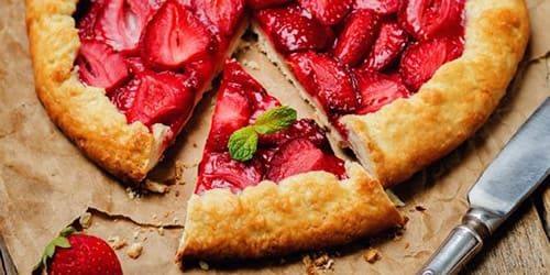 Strawberry-galette-saturdaykitchenrecipes.jpg
