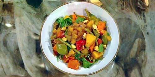 Super-boost-rainbow-curry-with-sweet-ginger-chutney-1.jpg