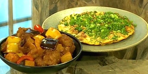 Sweet-and-sour-pork-with-egg-fu-yung.jpg