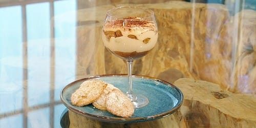 Tiramisu-with-hazelnuts-biscuits.jpg