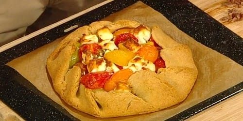 Tomato-chilli-and-feta-galette-with-fennel-and-watercress-salad-1.jpg