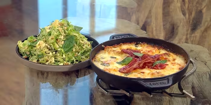 Tortellini-mac-n-cheese-with-sprout-slaw.avif
