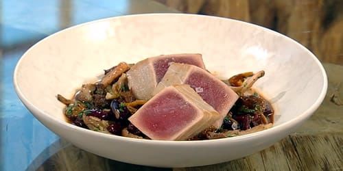 Tuna-steak-with-sauteed-wild-mushrooms.jpg
