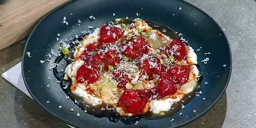 Vanilla-strawberries-with-ricotta-and-pistachios.avif