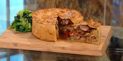 Veal-and-Stilton-pie.jpg