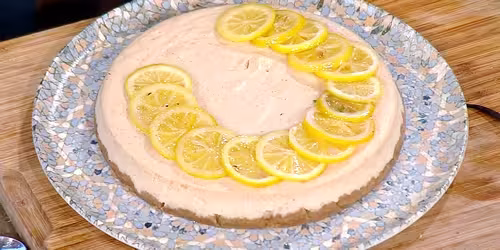 Vegan-cheesecake-with-confit-lemons.avif