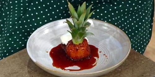 Whole-roasted-baby-pineapple-with-rum-and-chilli.jpg