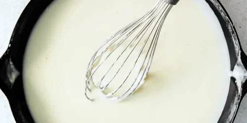 bechamel-sauce-800x400-1.webp