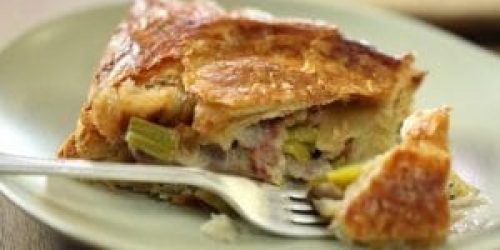 chicken_and_leek_pie_77394_16x9-2-300x170.jpg
