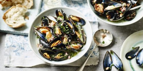 mussels_with_bayonne_ham_91522_16x9.jpg