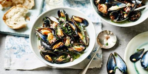 mussels_with_bayonne_ham_91522_16x9.jpg