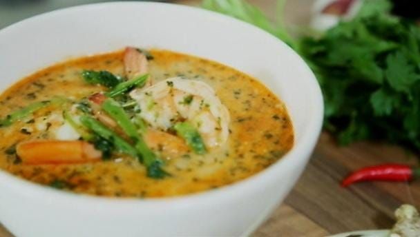 rich_prawn_curry_98414_16x9.jpg