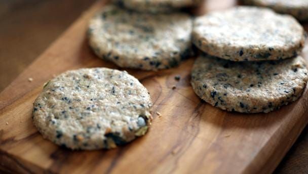 savoury_biscuits_46091_16x9.jpg