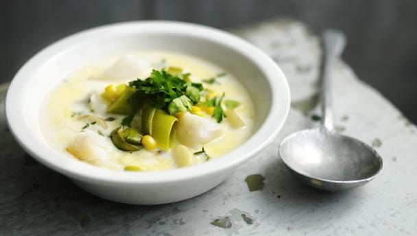 smokedhaddockchowder_92492_16x9.jpg